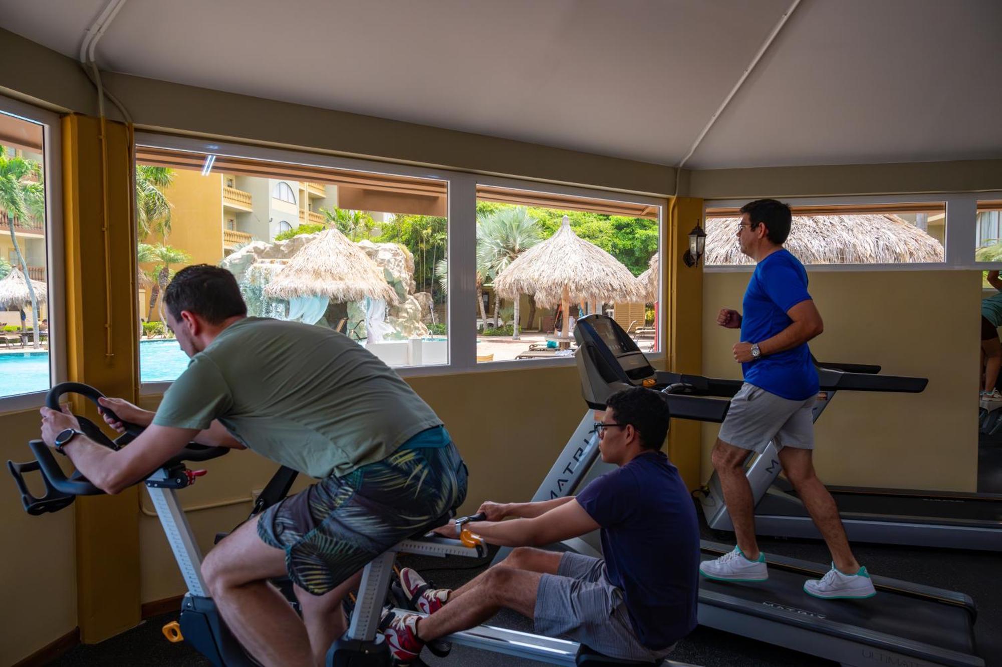 Eagle Aruba Resort Палм Бийч Екстериор снимка
